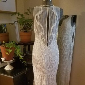 Elegant Beaded Lace Wedding Dress - White